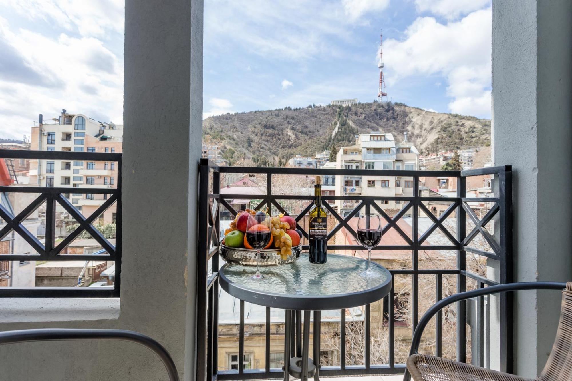 Rustaveli Residence I Tbilisi Ngoại thất bức ảnh
